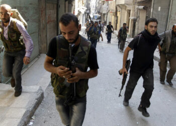 Free Syrian Army rebels and Syrian Army soldiers in central Aleppo