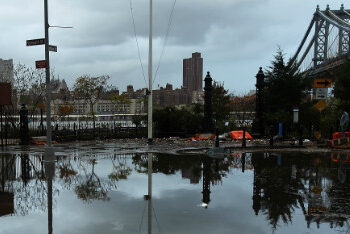 121030010154-storm-sandy-brooklyn-flooding-c1-main