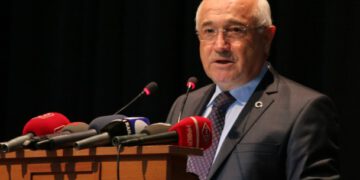 copyright_aabadoluajansi_2012_20121015134505