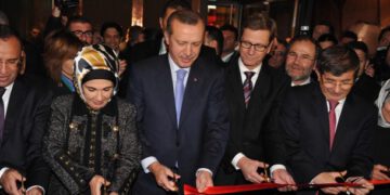 copyright_aabadoluajansi_2012_20121031060436