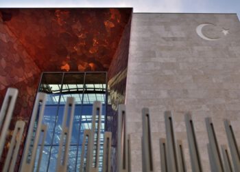 copyright_aabadoluajansi_2012_20121031140733