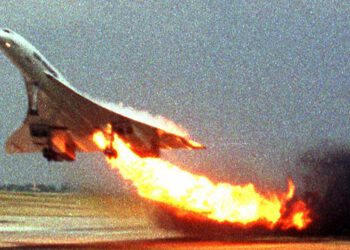 253974-121130-concorde-crash
