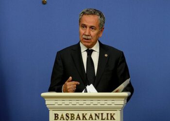 copyright_aabadoluajansi_2012_20121106070917