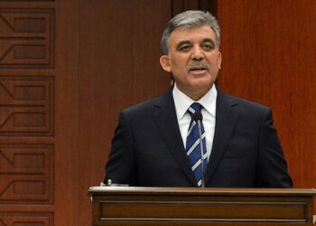 copyright_aabadoluajansi_2012_20121115145456