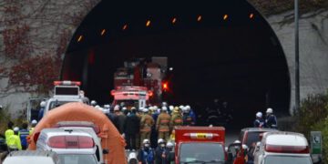 article-1354439663363-164F9F38000005DC-753888_636x386