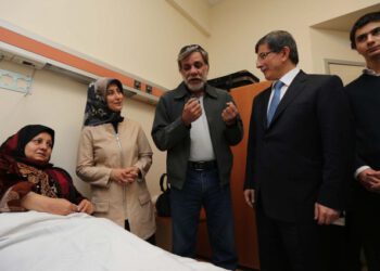 copyright_aabadoluajansi_2012_20121207072426