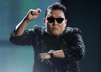 South Korean rapper Psy performs at the 40th American Music Awards in Los Angeles