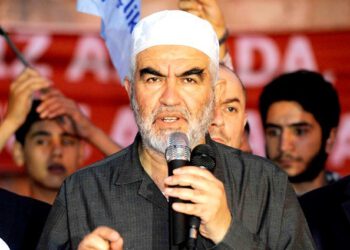 copyright_aabadoluajansi_2013_20130101170557