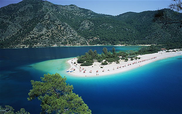 Russians choose Turkey as top holiday destination