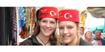 Turkey Tribune - Russian tourists prefer Turkey for holiday