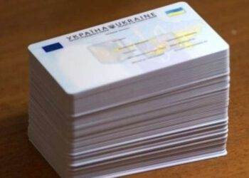 Украина и Грузия подписали договор,упрощающий поездки украинских граждан в эту страну