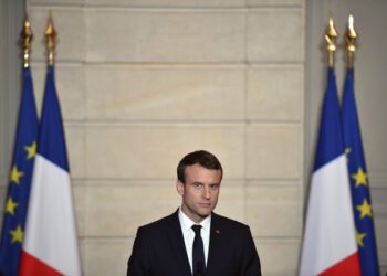 Macron urges citizens of Macedonia to vote in the referendum