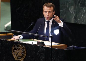 'İsrail barış anlaşmasını tehlikeye atacak siyaseti derhal bırakmalı'