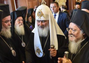 Batı İle Rusya Çatışmasında Yeni Cephe: Ukrayna Kilisesi