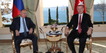 Turkey seeks political solution for Syria at four-way Istanbul summit
