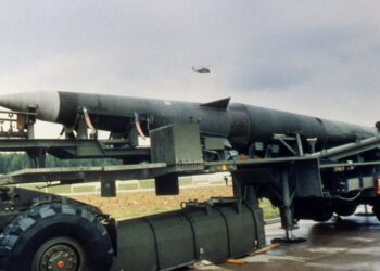 Ракетная удавка для России