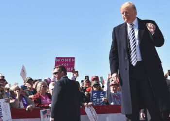 Трамп хочет разорвать ракетный договор с Россией. Москва обещает ответить