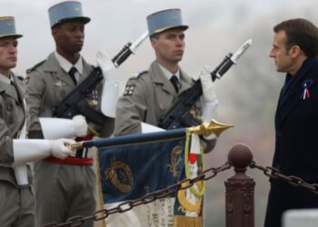 Макрон: "Нам нужна подлинно европейская армия". Но нужна ли она?