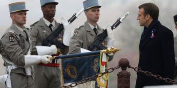 Макрон: "Нам нужна подлинно европейская армия". Но нужна ли она?