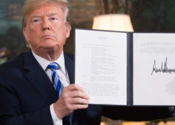 США восстанавливают все свои санкции в отношении Ирана