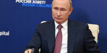 Putin calls for Nagorno-Karabakh cease-fire, peace talks involving Turkey