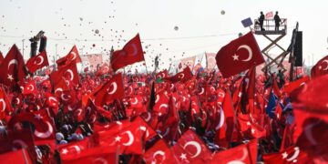 Turks as a nation that grows amid crises
