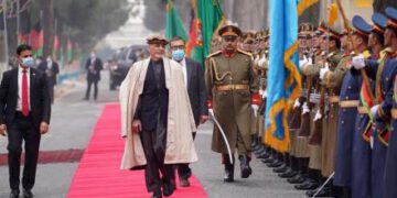 طرح حکومت موقت میان خلیل‌زاد و رهبران سیاسی