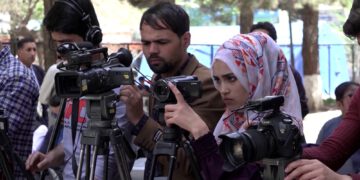 چگونگی قتل خبرنگاران بحث‌ اساسی مذاکرات صلح