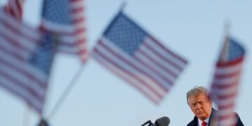 جمهوری‌خواهان به دنبال تاخیر در روند رسیدگی استیضاح ترامپ